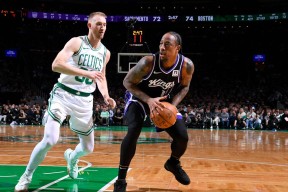 开云网页版-关于塔图姆在日本队比赛中重返赛场，晋级下一阶段引发热议！全场沸腾不已的信息